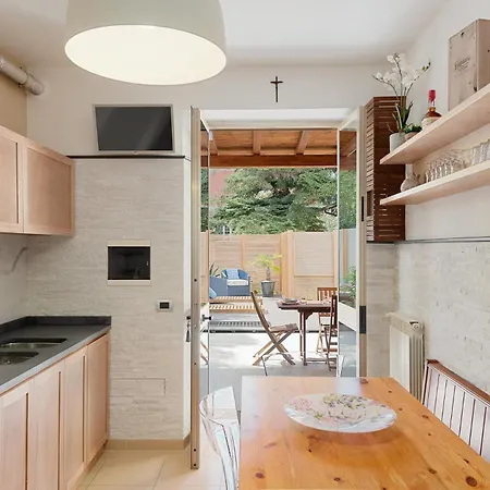 Bollicine, Giardino E Vasca Idromassaggio Privata * 비아레지오