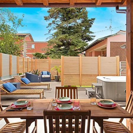 Bollicine, Giardino E Vasca Idromassaggio Privata 비아레지오
